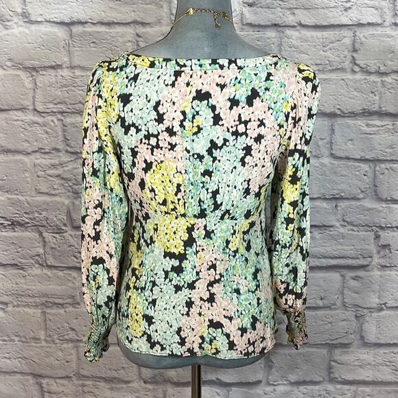 LOFT pastel floral blouse - Picture 3 of 7